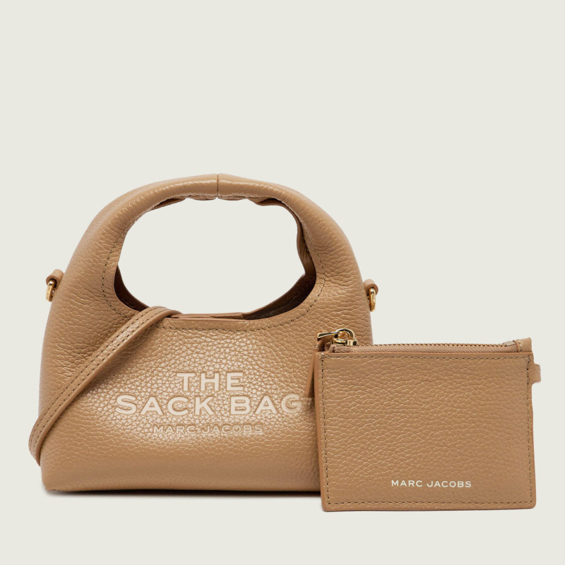 Мікро-сумка крос-боді Marc Jacobs The Sack Bag у кольорі Camel