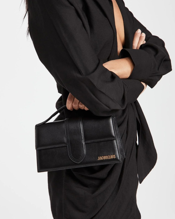 Сумка Jacquemus Le Grand Bambino