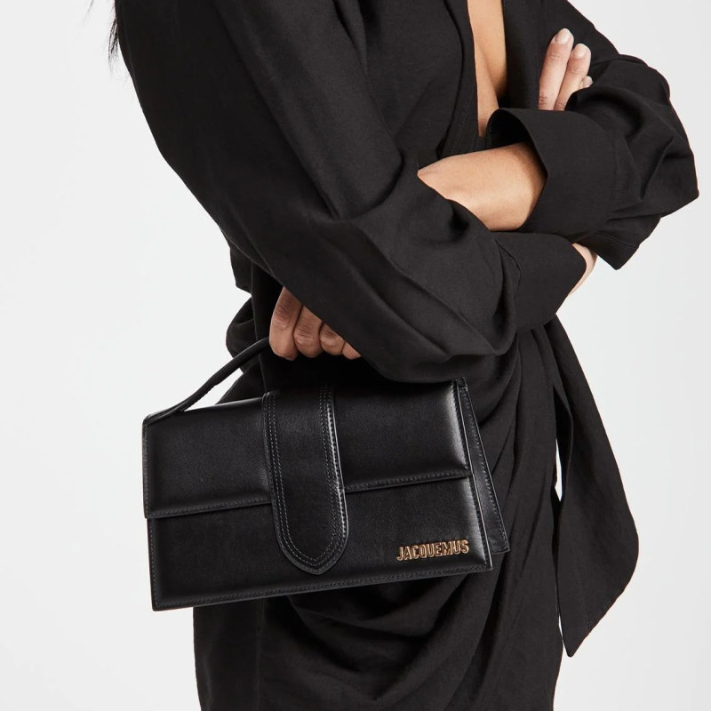 Сумка Jacquemus Le Grand Bambino