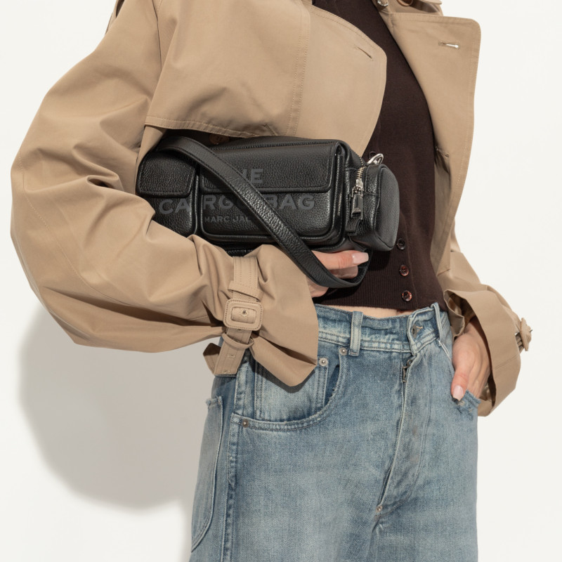 Marc Jacobs The Leather Cargo Bag Black — шкіряна сумка-карго