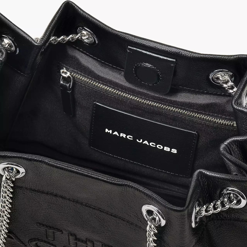 Сумка Marc Jacobs The Small Chain Sack Bag у чорному кольорі — елегантна шкіряна модель з ланцюжком
