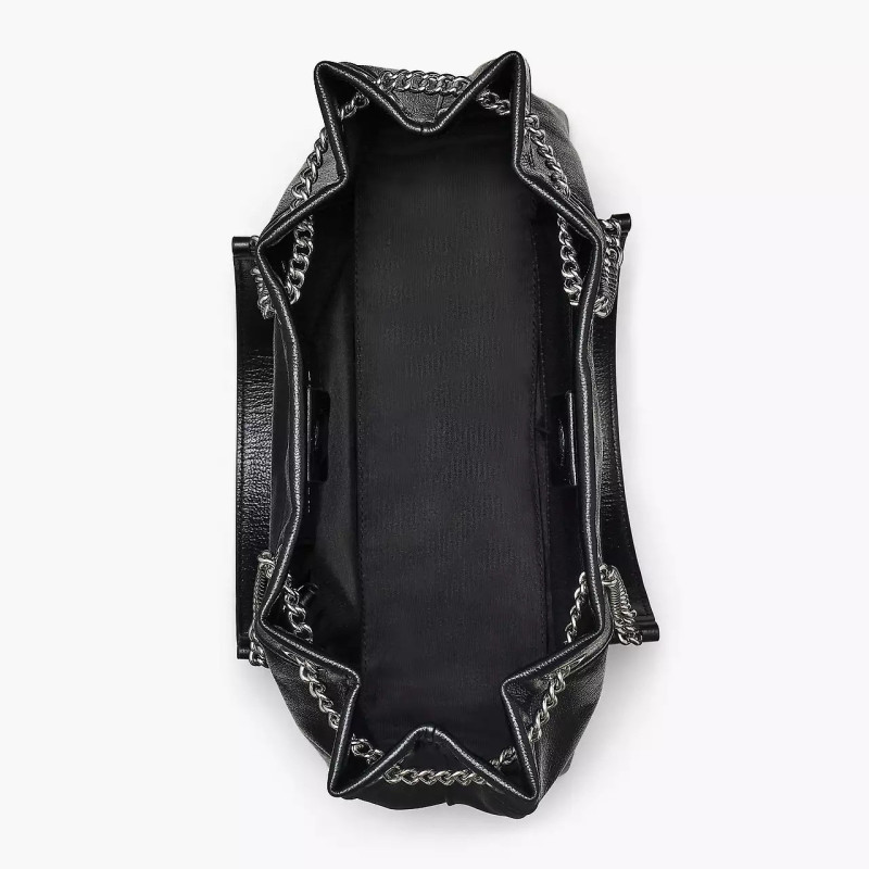 Сумка Marc Jacobs The Small Chain Sack Bag у чорному кольорі — елегантна шкіряна модель з ланцюжком