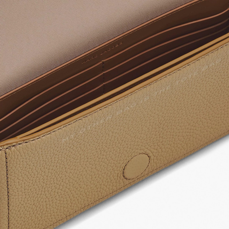 Шкіряна мінісумка Marc Jacobs Camel для щоденного стилю