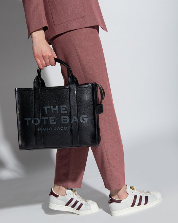 Сумка Marc Jacobs The Leather Medium Tote Bag Black