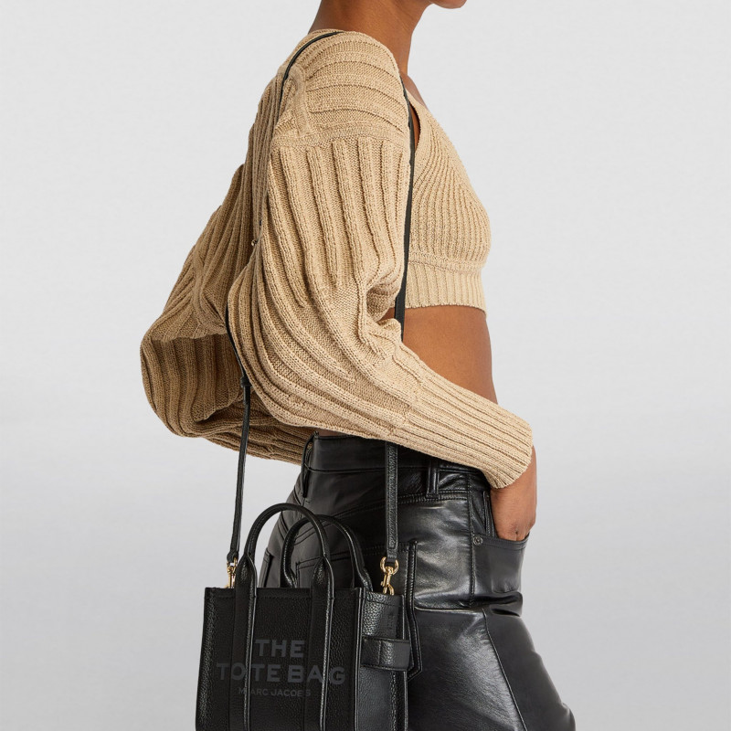 Сумка Marc Jacobs The Leather Mini Tote Bag Black