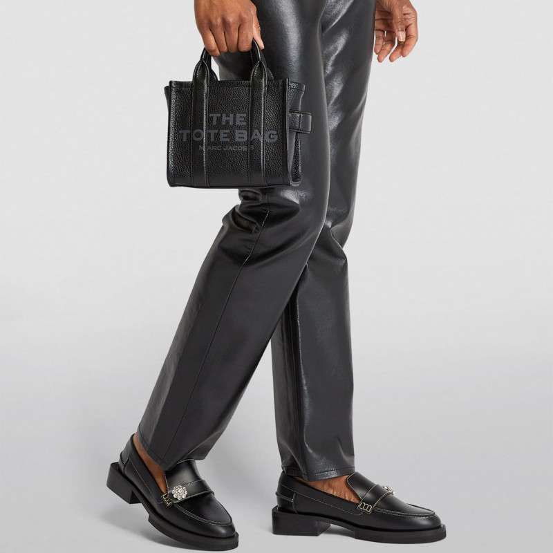 Сумка Marc Jacobs The Leather Mini Tote Bag Black