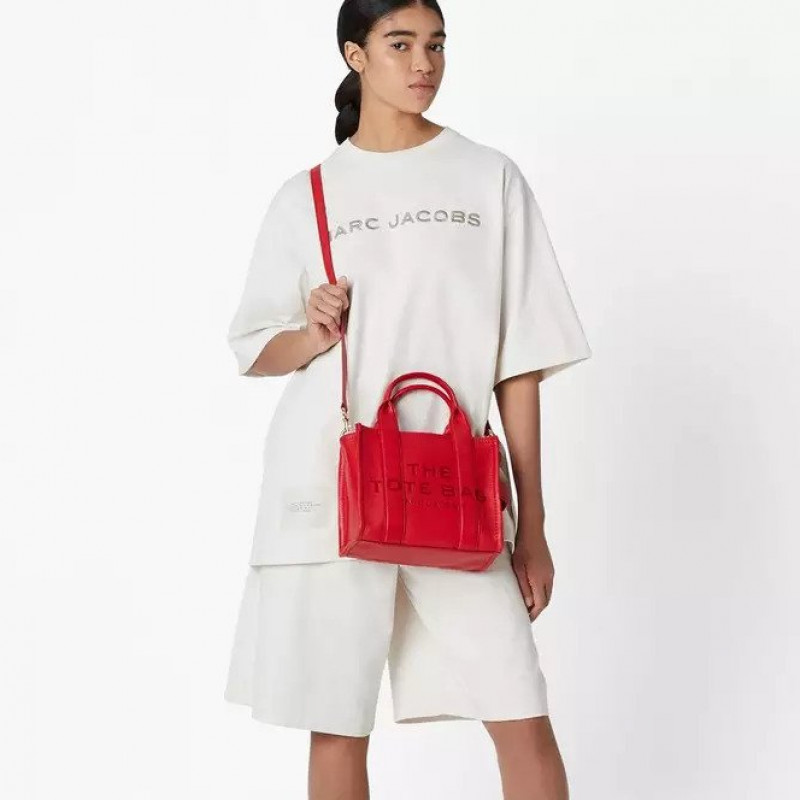Сумка Marc Jacobs The Leather Small Tote Bag True Red