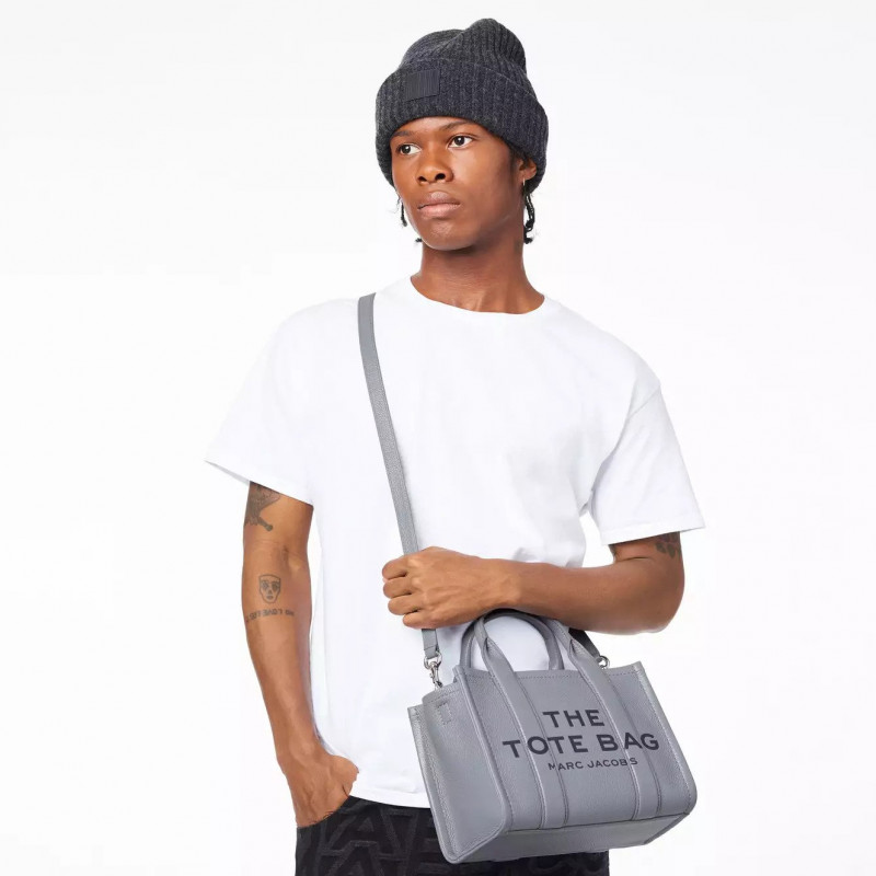 Сумка Marc Jacobs The Leather Small Tote Bag Wolf Grey