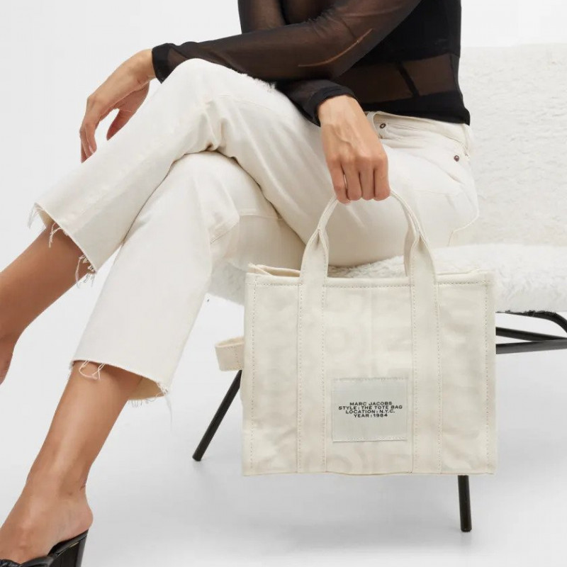 Сумка Marc Jacobs The Outline Monogram Medium Tote Bag