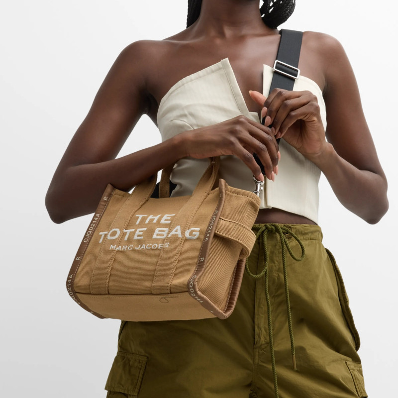 Сумка Marc Jacobs The Jacquard Medium Tote Bag Camel
