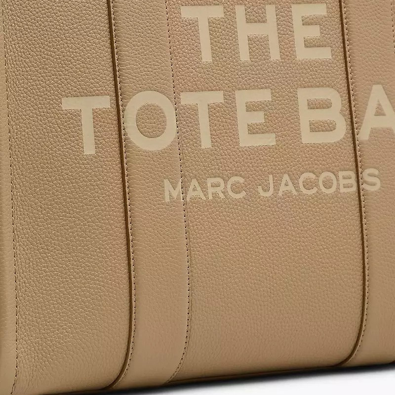 Сумка Marc Jacobs The Leather Large Tote Bag Camel
