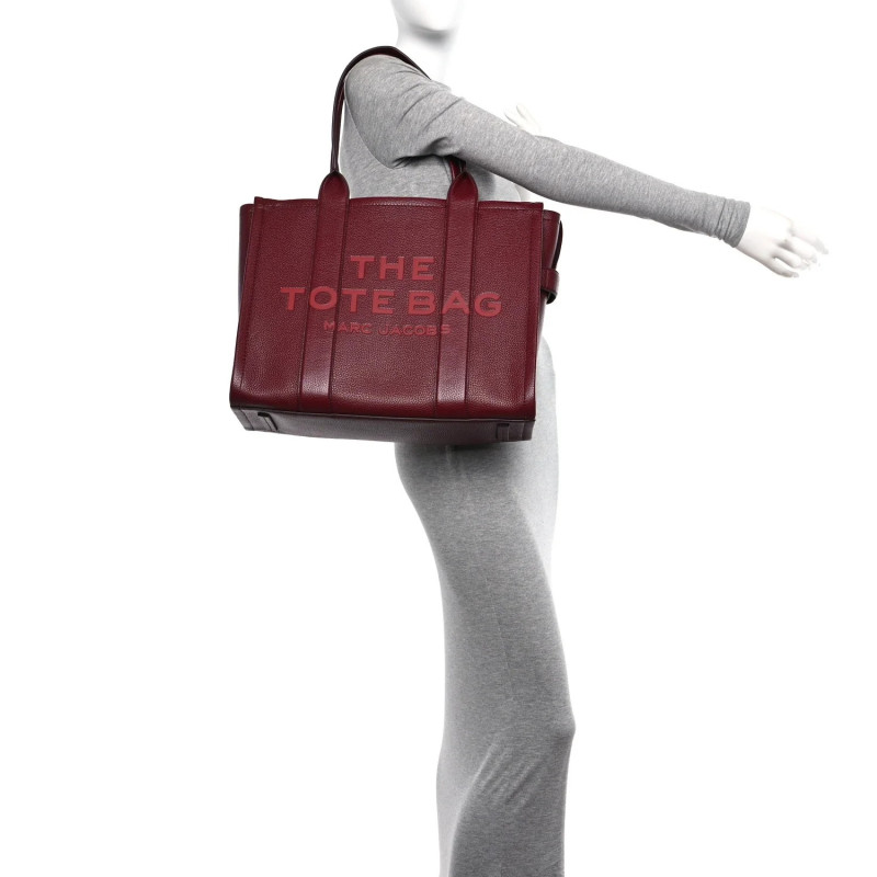 Сумка Marc Jacobs The Leather Large Tote Bag Cherry