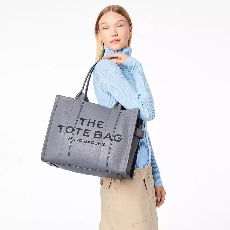 Сумка Marc Jacobs The Leather Large Tote Bag Wolf Grey