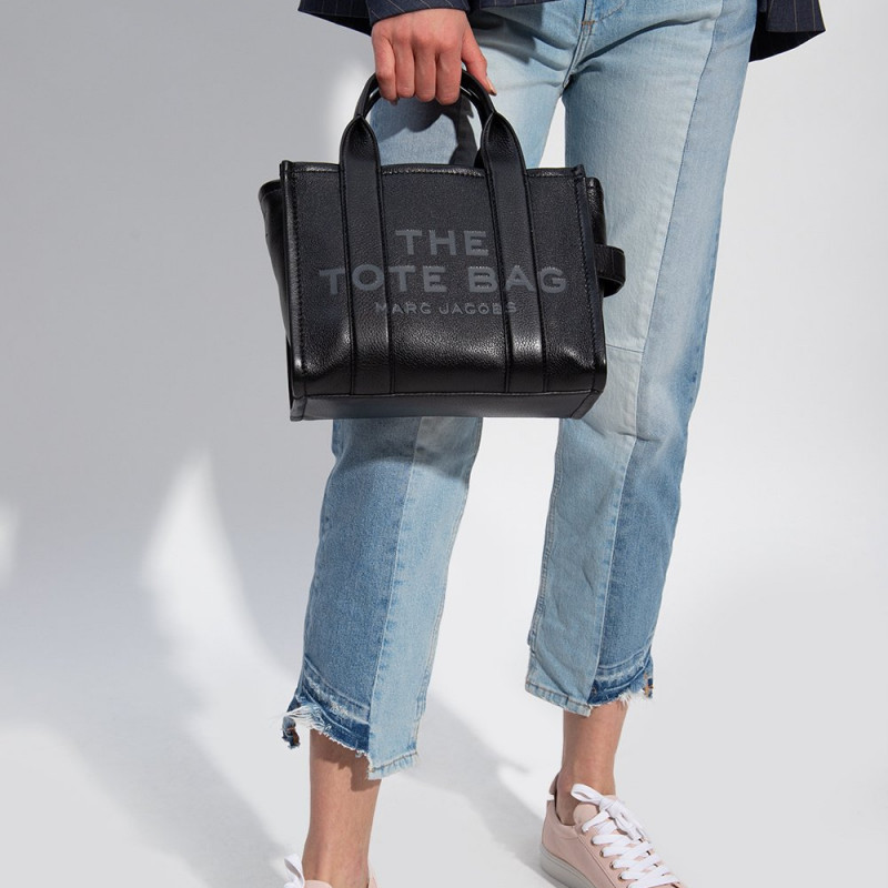 Сумка Marc Jacobs The Leather Small Tote Bag Black