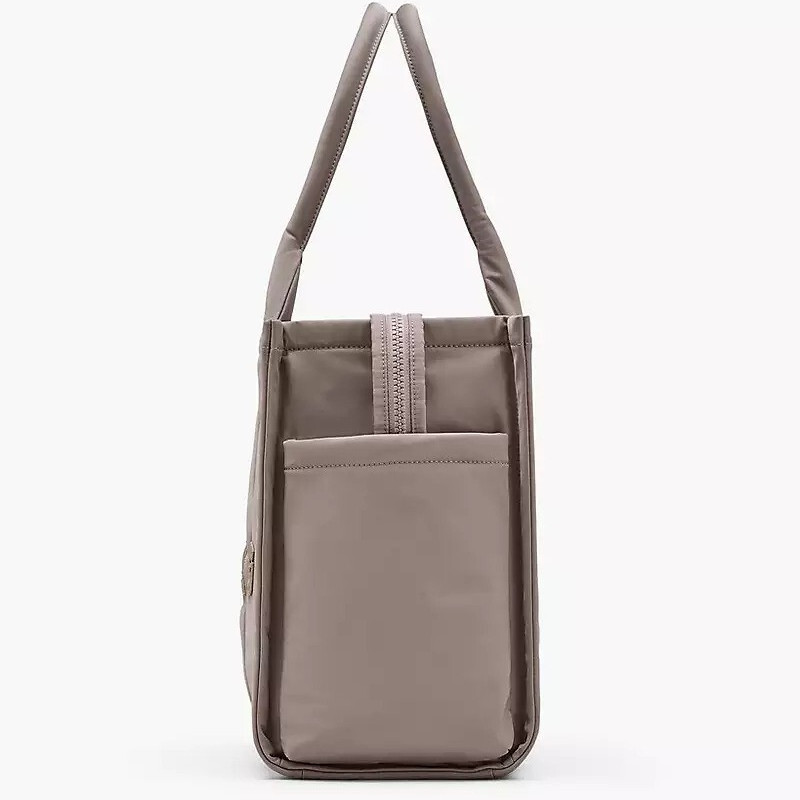 Велика дута сумка Marc Jacobs Puffy Nylon Tote у кольорі Cement