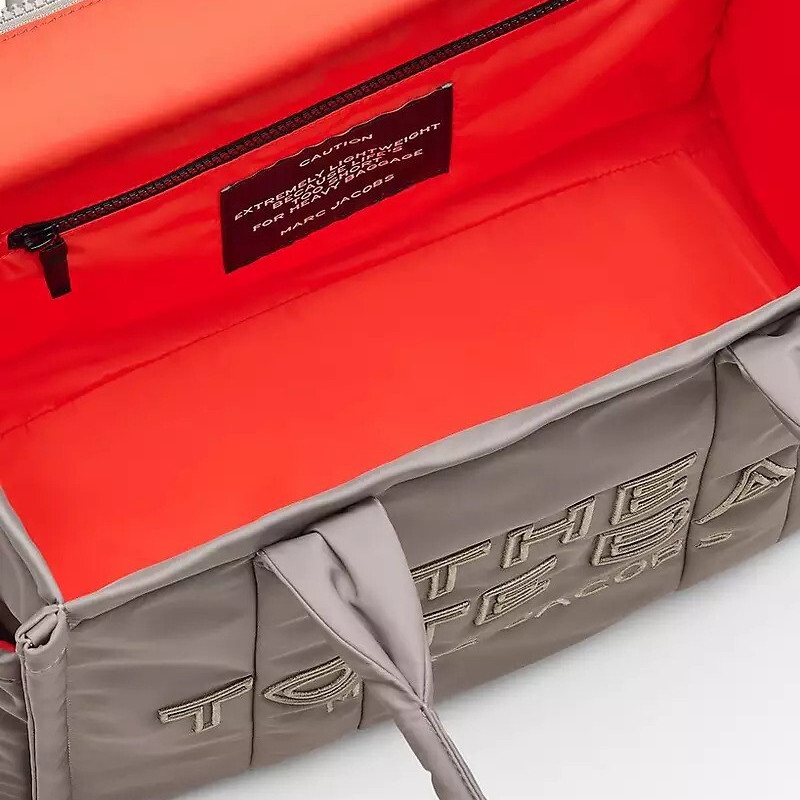 Велика дута сумка Marc Jacobs Puffy Nylon Tote у кольорі Cement